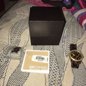 michael kors watch